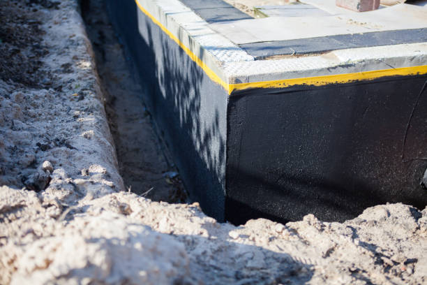 Professional Crawl Space Encapsulation technician working in Rockwood, TN